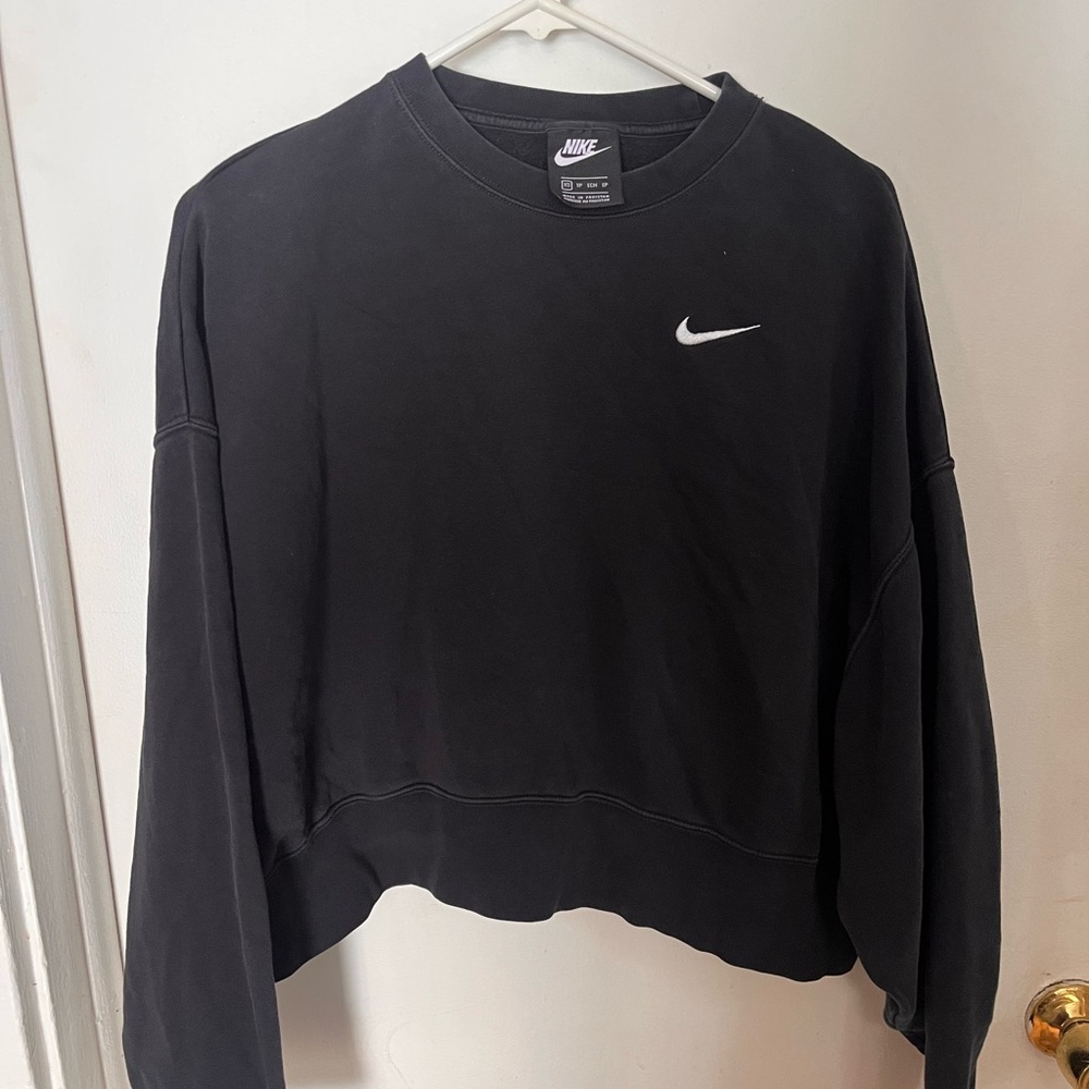 Nike black Crewneck Top woman’s xs